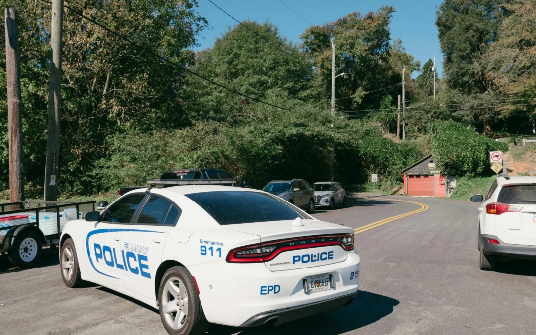 Covering Véhicule à Saint-Martin-De-Crau – Création Unique