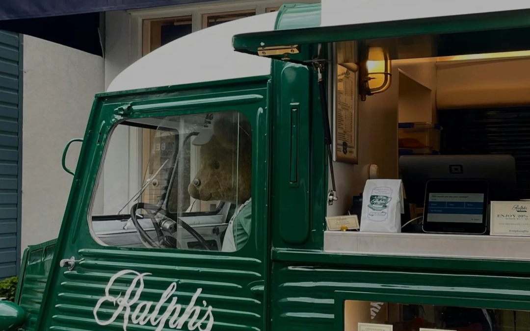 Covering Véhicule à Bouc-Bel-Air – Expertise En Design