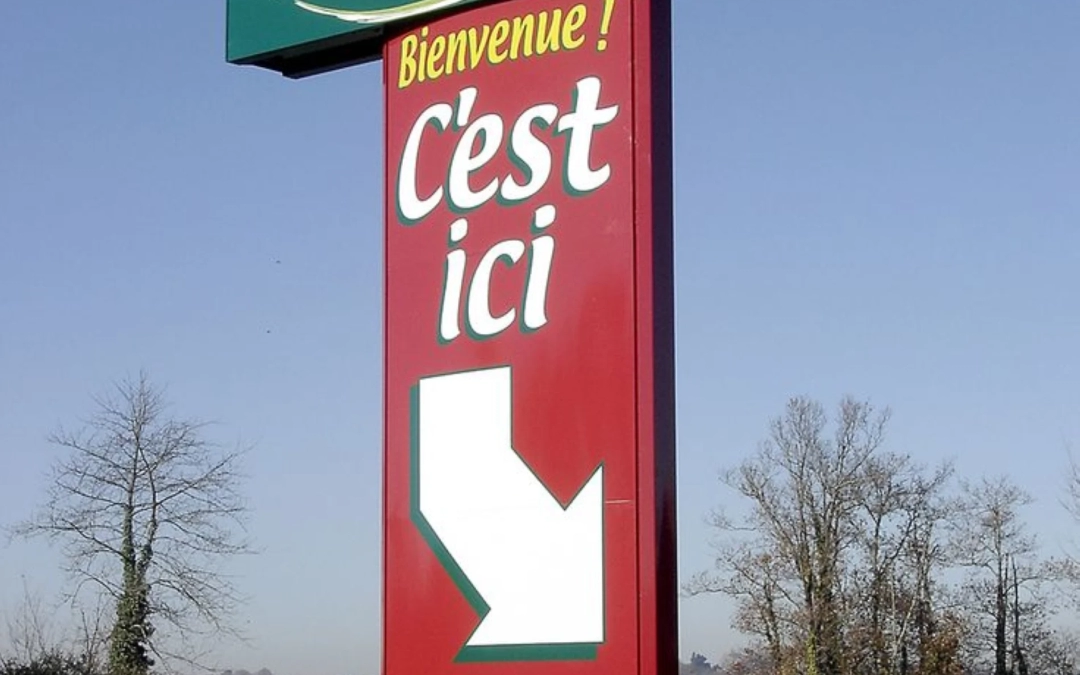 Enseigne Publicitaire à Marignane – Installation Rapide