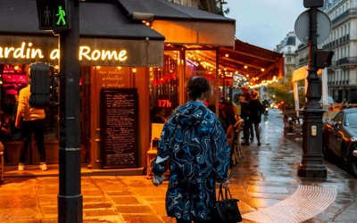 Enseigne Lumineuse à Fos-Sur-Mer – Installation Sur Mesure