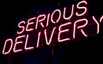 Enseigne Lumineuse à La Bouilladisse – Sur-Mesure