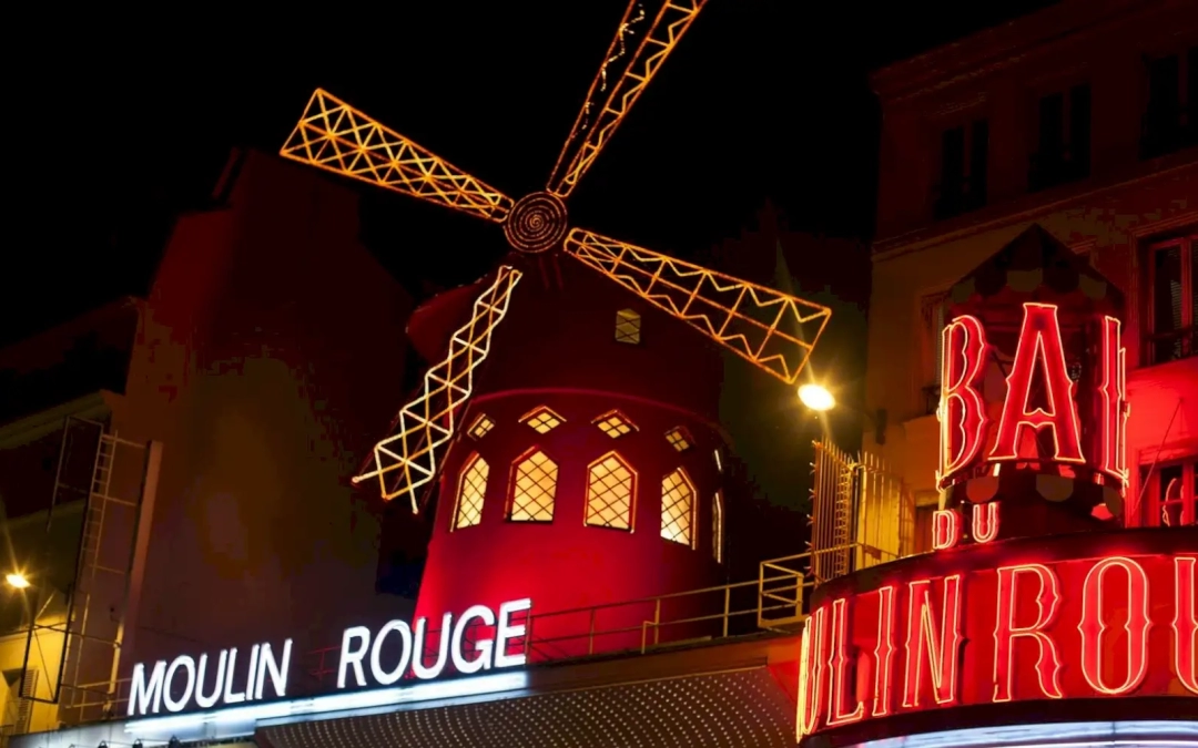 Enseigne Lumineuse à Les Pennes-Mirabeau – Pose Sur-Mesure