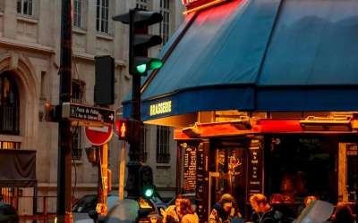 Enseigne Lumineuse à Cabriès – Solution Personnalisée
